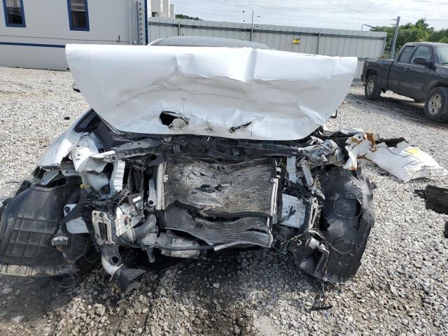 Photo 5 from auction – 2019 GENESIS G70 ELITE with VIN KMTG34LA2KU023553