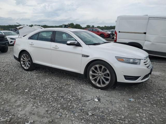 Photo 4 from auction – 2013 FORD TAURUS LIM with VIN 1FAHP2F85DG176715