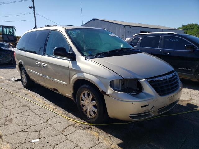 Photo 4 from auction – 2005 CHRYSLER TOWN & COU with VIN 2C4GP54L65R286915