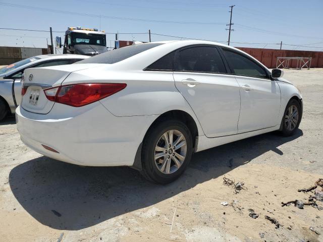 Photo 3 from auction – 2013 HYUNDAI SONATA GLS with VIN 5NPEB4AC2DH539678