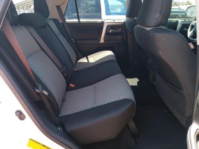 Photo 11 from auction – 2023 TOYOTA 4RUNNER SR with VIN JTEEU5JRXP5281737