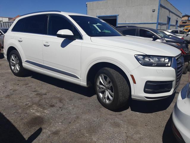 Photo 4 from auction – 2017 AUDI Q7 PREMIUM with VIN WA1LAAF74HD028922