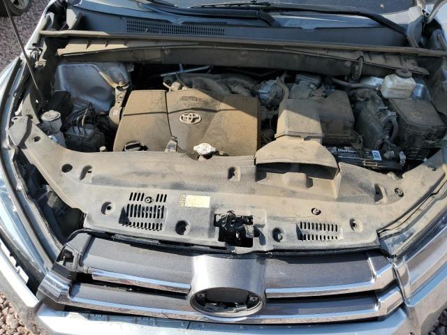 Photo 11 from auction – 2018 TOYOTA HIGHLANDER with VIN 5TDDZRFH2JS485331