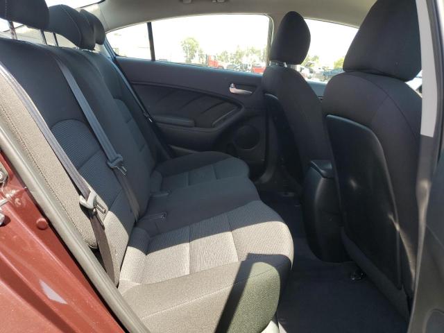 Photo 10 from auction – 2018 KIA FORTE LX with VIN 3KPFK4A77JE281889