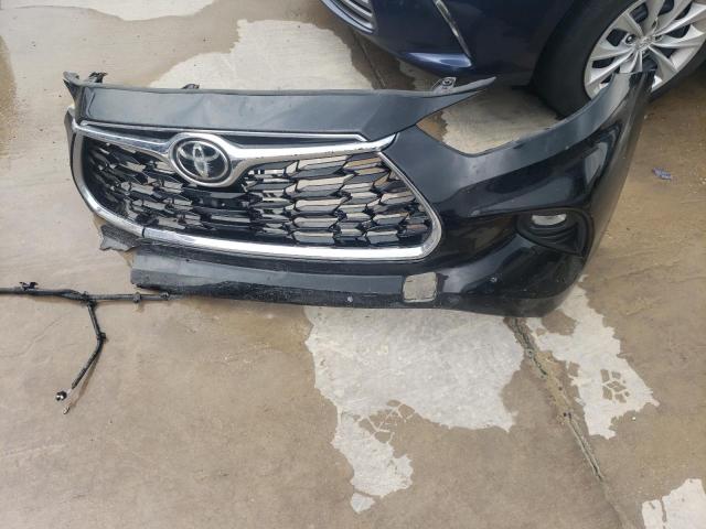 Photo 13 from auction – 2022 TOYOTA HIGHLANDER with VIN 5TDFZRBH7NS237015