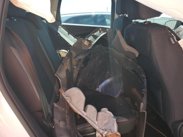 Photo 11 from auction – 2016 FORD ESCAPE S with VIN 1FMCU0F7XGUB40464