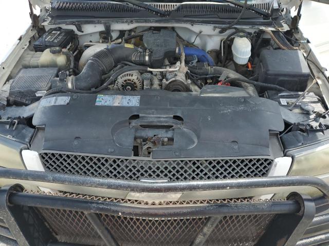 Photo 11 from auction – 2003 CHEVROLET SILVERADO with VIN 1GCHC23103F225613