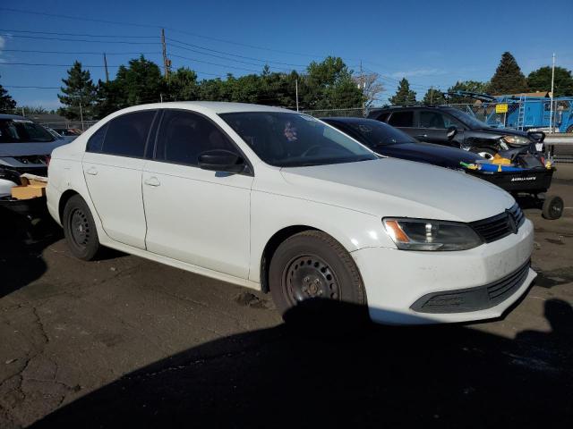 Photo 4 from auction – 2014 VOLKSWAGEN JETTA BASE with VIN 3VW1K7AJXEM442106