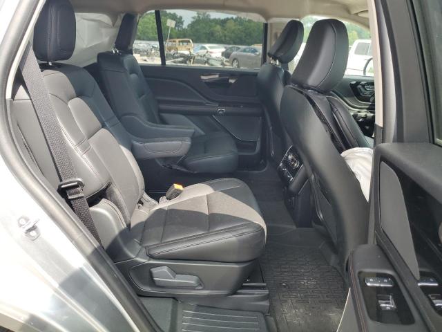 Photo 11 from auction – 2024 LINCOLN AVIATOR with VIN 5LM5J6XC8RGL09783
