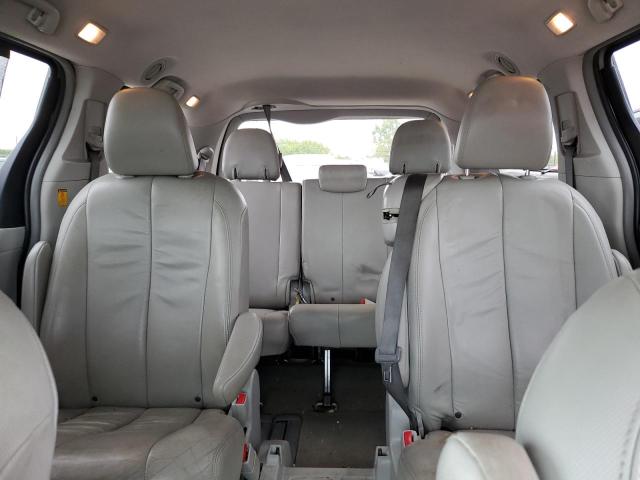Photo 10 from auction – 2013 TOYOTA SIENNA XLE with VIN 5TDYK3DC2DS329448