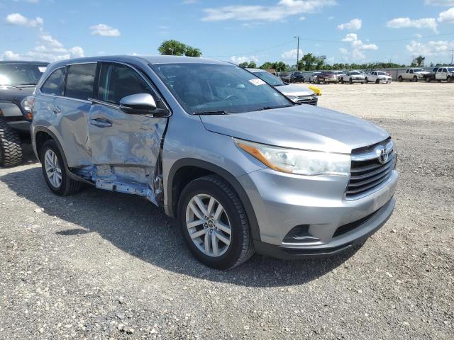 Photo 4 from auction – 2016 TOYOTA HIGHLANDER with VIN 5TDZARFH8GS022969