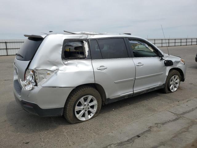 Photo 3 from auction – 2011 TOYOTA HIGHLANDER with VIN 5TDBK3EH0BS067216