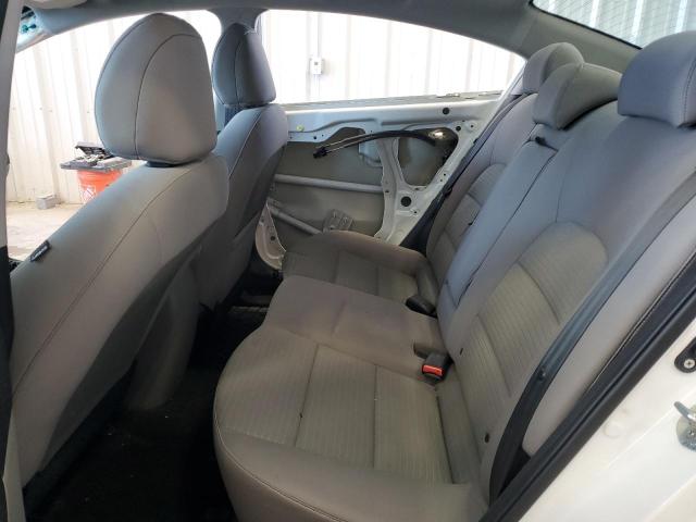 Снимка 10 от търг – 2015 KIA FORTE LX с VIN KNAFX4A67F5354994
