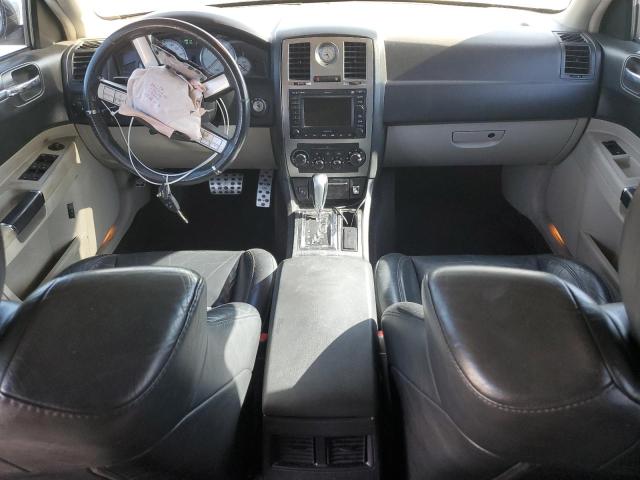 Photo 8 from auction – 2006 CHRYSLER 300C SRT-8 with VIN 2C3KA73W16H105802