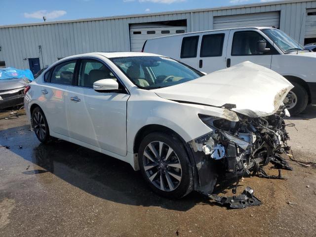 Photo 4 from auction – 2016 NISSAN ALTIMA 2.5 with VIN 1N4AL3AP8GC132429