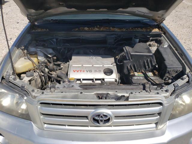 Photo 12 from auction – 2005 TOYOTA HIGHLANDER with VIN JTEGP21A050063776