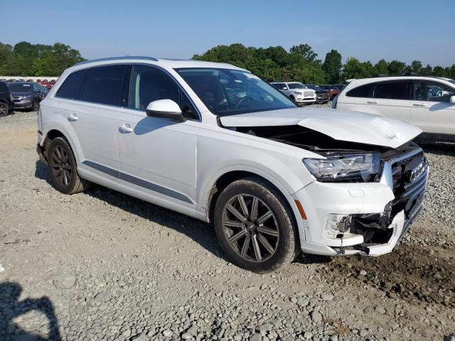Photo 4 from auction – 2019 AUDI Q7 PREMIUM with VIN WA1LAAF73KD030300