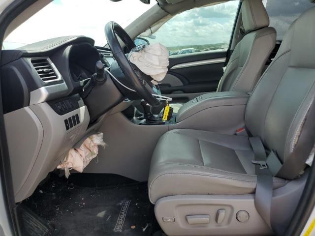 Photo 7 from auction – 2018 TOYOTA HIGHLANDER with VIN 5TDKZRFH6JS535722
