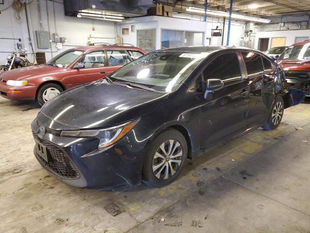 TOYOTA COROLLA LE 2022 with VIN JTDEAMDE9NJ044032 - Photo from auction