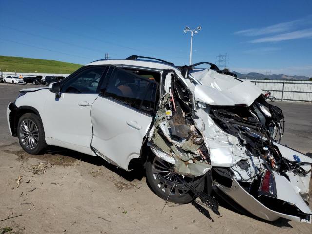 Photo 2 from auction – 2022 TOYOTA HIGHLANDER with VIN 5TDEBRCH2NS073462