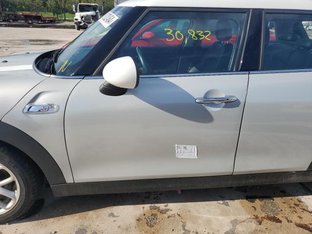 Photo 12 from auction – 2016 MINI COOPER S with VIN WMWXU3C51G2D29929