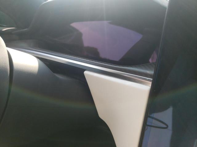 Photo 9 from auction – 2021 TESLA MODEL S with VIN 5YJSA1E68MF456229