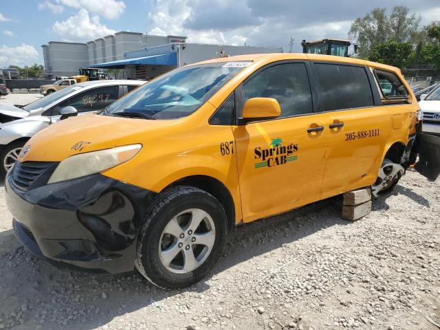 TOYOTA SIENNA 2011 with VIN 5TDZK3DC0BS037900 - Photo from auction