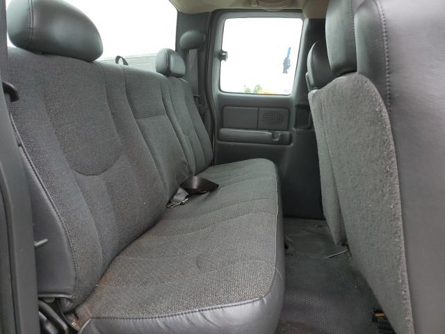 Photo 10 from auction – 2003 CHEVROLET SILVERADO with VIN 2GCEC19XX31182608