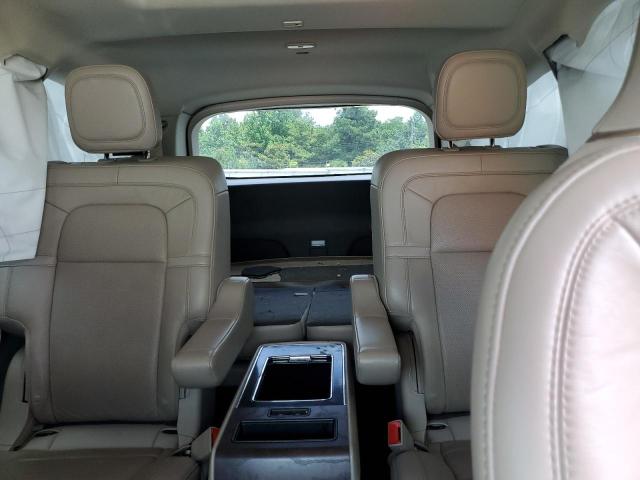 Photo 10 from auction – 2023 LINCOLN AVIATOR RE with VIN 5LM5J7WCXPGL05979