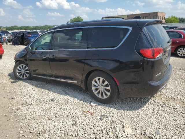 Photo 2 from auction – 2018 CHRYSLER PACIFICA T with VIN 2C4RC1BG0JR261389