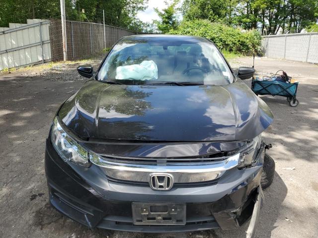 Photo 5 from auction – 2018 HONDA CIVIC LX with VIN 19XFC2F59JE208970