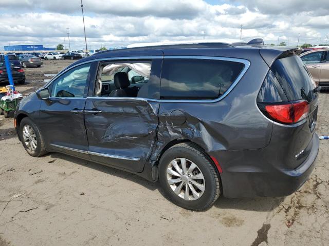 Photo 2 from auction – 2017 CHRYSLER PACIFICA T with VIN 2C4RC1BG2HR505439