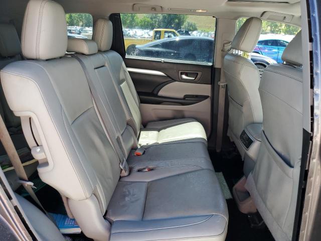 Photo 11 from auction – 2019 TOYOTA HIGHLANDER with VIN 5TDJZRFH7KS950951