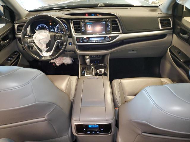 Photo 8 from auction – 2017 TOYOTA HIGHLANDER with VIN 5TDJZRFH8HS474539