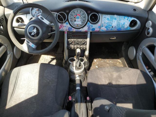 Photo 8 from auction – 2004 MINI COOPER with VIN WMWRC33444TJ54341