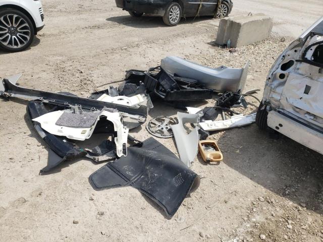 Photo 12 from auction – 2011 TOYOTA PRIUS with VIN JTDKN3DUXB5331523
