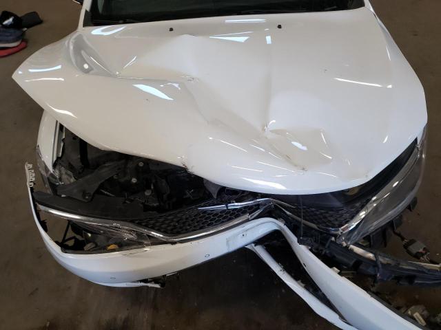 Photo 11 from auction – 2015 CHRYSLER 200 C with VIN 1C3CCCCB1FN570494