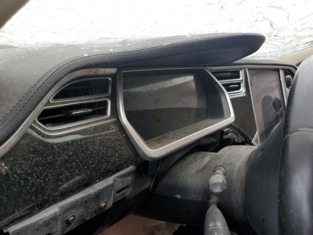 Photo 9 from auction – 2013 TESLA MODEL S with VIN 5YJSA1DN8DFP26861