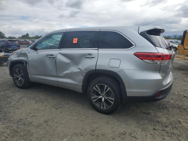 Photo 2 from auction – 2018 TOYOTA HIGHLANDER with VIN 5TDBZRFH2JS856687
