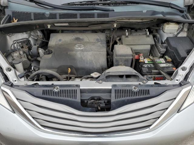 Photo 12 from auction – 2013 TOYOTA SIENNA XLE with VIN 5TDYK3DC2DS329448