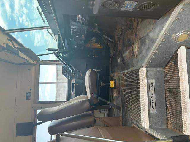 Photo 5 from auction – 1996 INTERNATIONAL 3000 3800 with VIN 1HVBBABL1TH285047