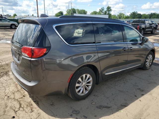 Photo 3 from auction – 2017 CHRYSLER PACIFICA T with VIN 2C4RC1BG2HR505439