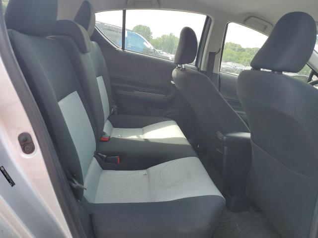 Photo 10 from auction – 2015 TOYOTA PRIUS C with VIN JTDKDTB32F1095153