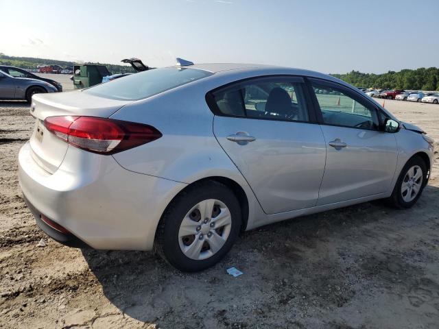 Photo 3 from auction – 2018 KIA FORTE LX with VIN 3KPFL4A72JE247680