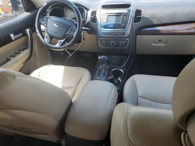 Photo 8 from auction – 2015 KIA SORENTO LX with VIN 5XYKTCA64FG636363