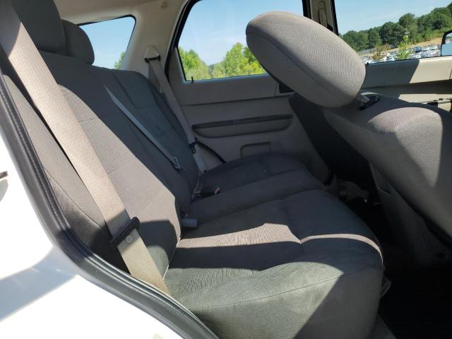 Photo 11 from auction – 2011 FORD ESCAPE XLS with VIN 1FMCU0C74BKA12634