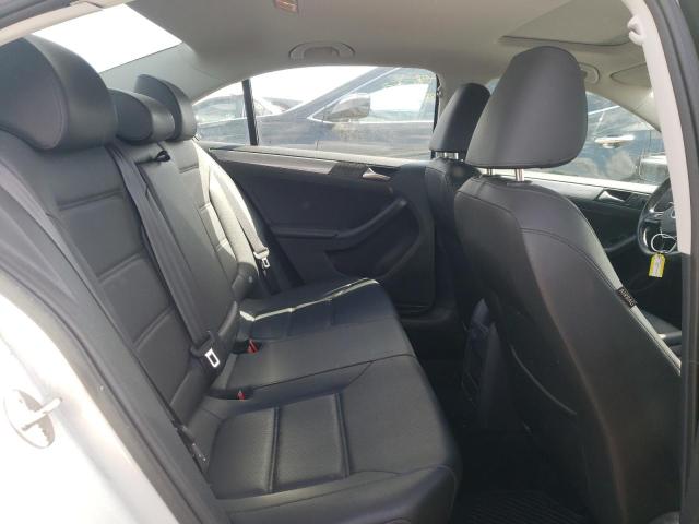 Photo 10 from auction – 2017 VOLKSWAGEN JETTA SE with VIN 3VWDB7AJ7HM241460
