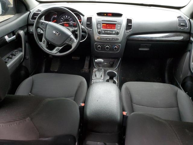 Photo 8 from auction – 2015 KIA SORENTO LX with VIN 5XYKTCA62FG582660