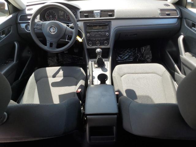 Photo 8 from auction – 2014 VOLKSWAGEN PASSAT S with VIN 1VWAP7A3XEC012578