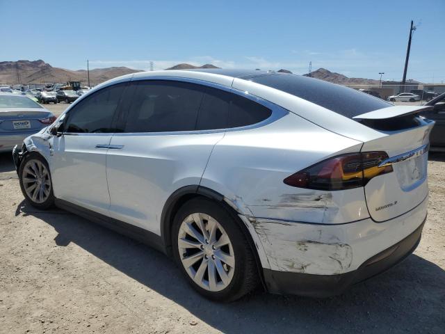 Photo 2 from auction – 2018 TESLA MODEL X with VIN 5YJXCBE23JF142826